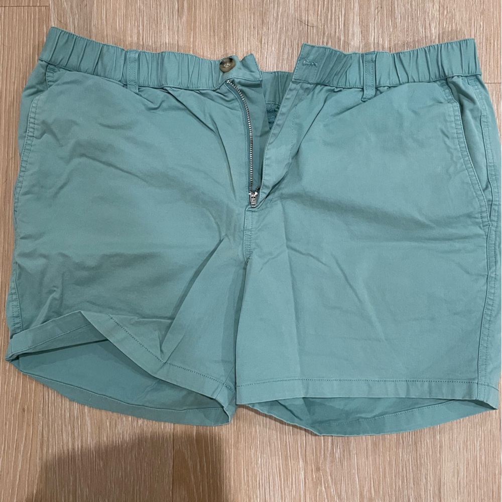 Maagic size 36 teal 5.5 inseam